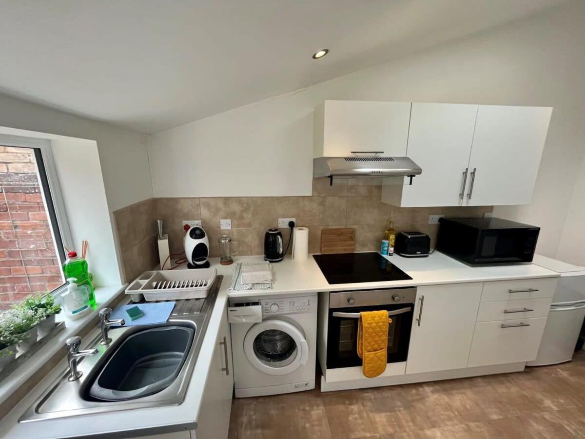 Cosy 2 Bedroom Victorian Townhouse In The Town Centre Bury St. Edmunds ภายนอก รูปภาพ